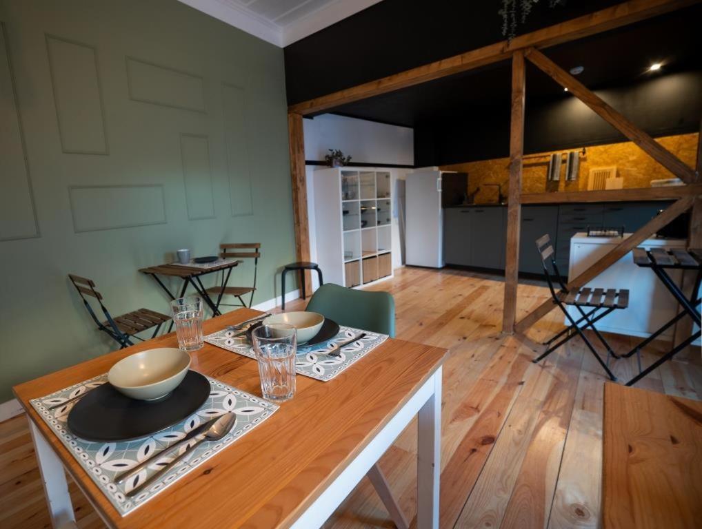 Inn Door 21 - Hostel & Suite Braganca Luaran gambar
