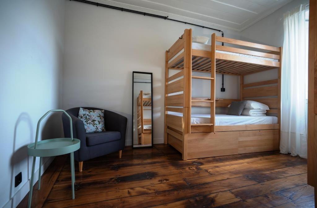 Inn Door 21 - Hostel & Suite Braganca Luaran gambar