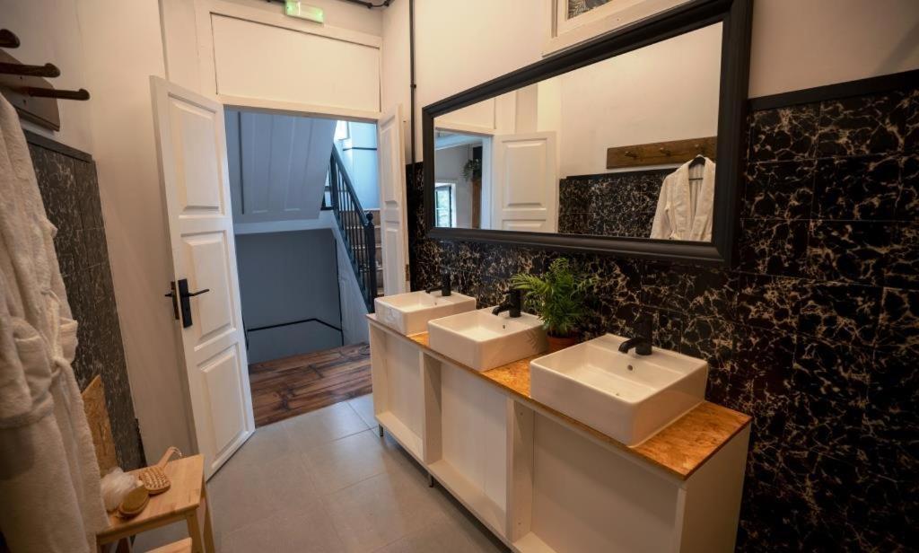 Inn Door 21 - Hostel & Suite Braganca Luaran gambar